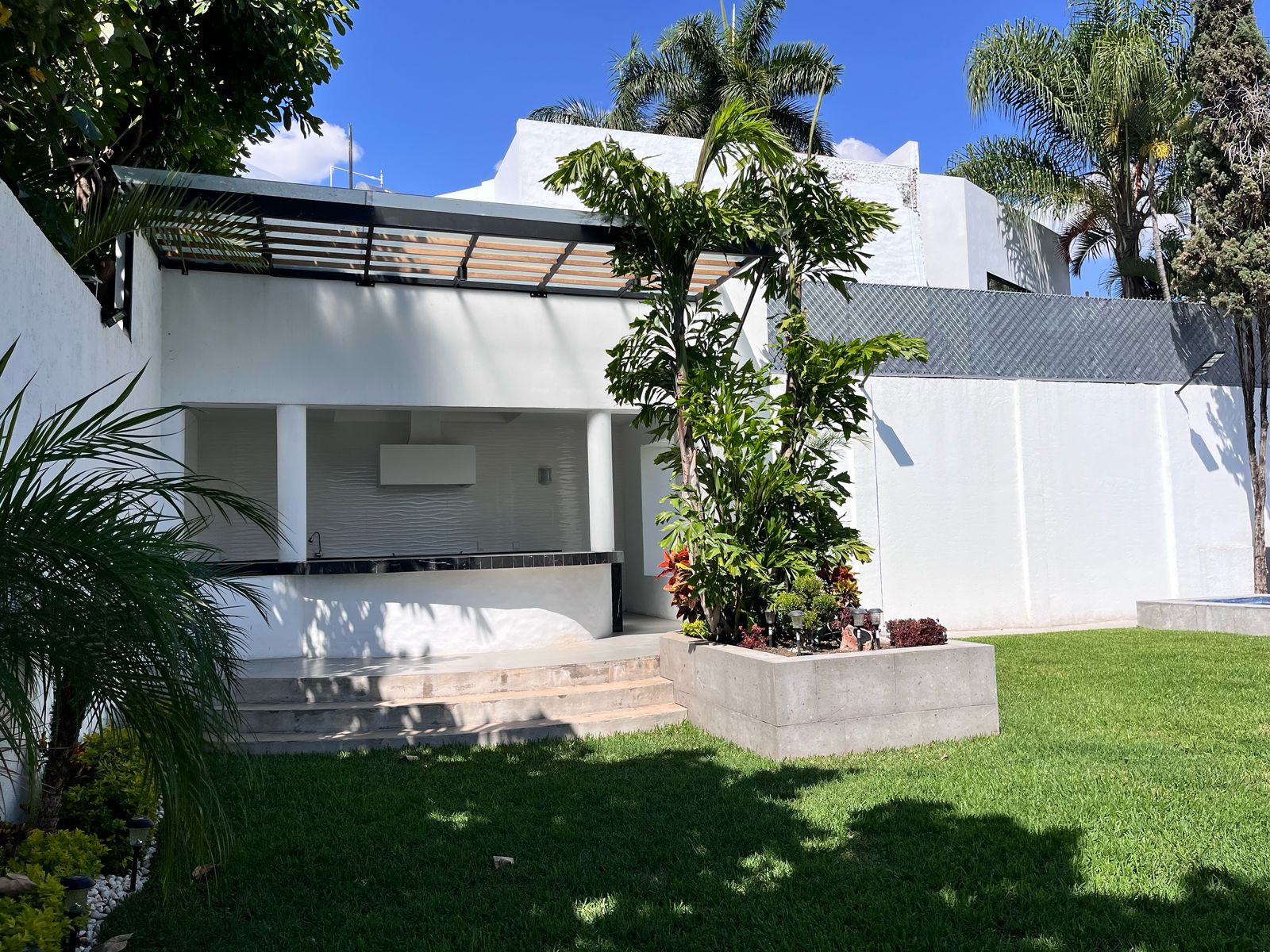 Vista Hermosa