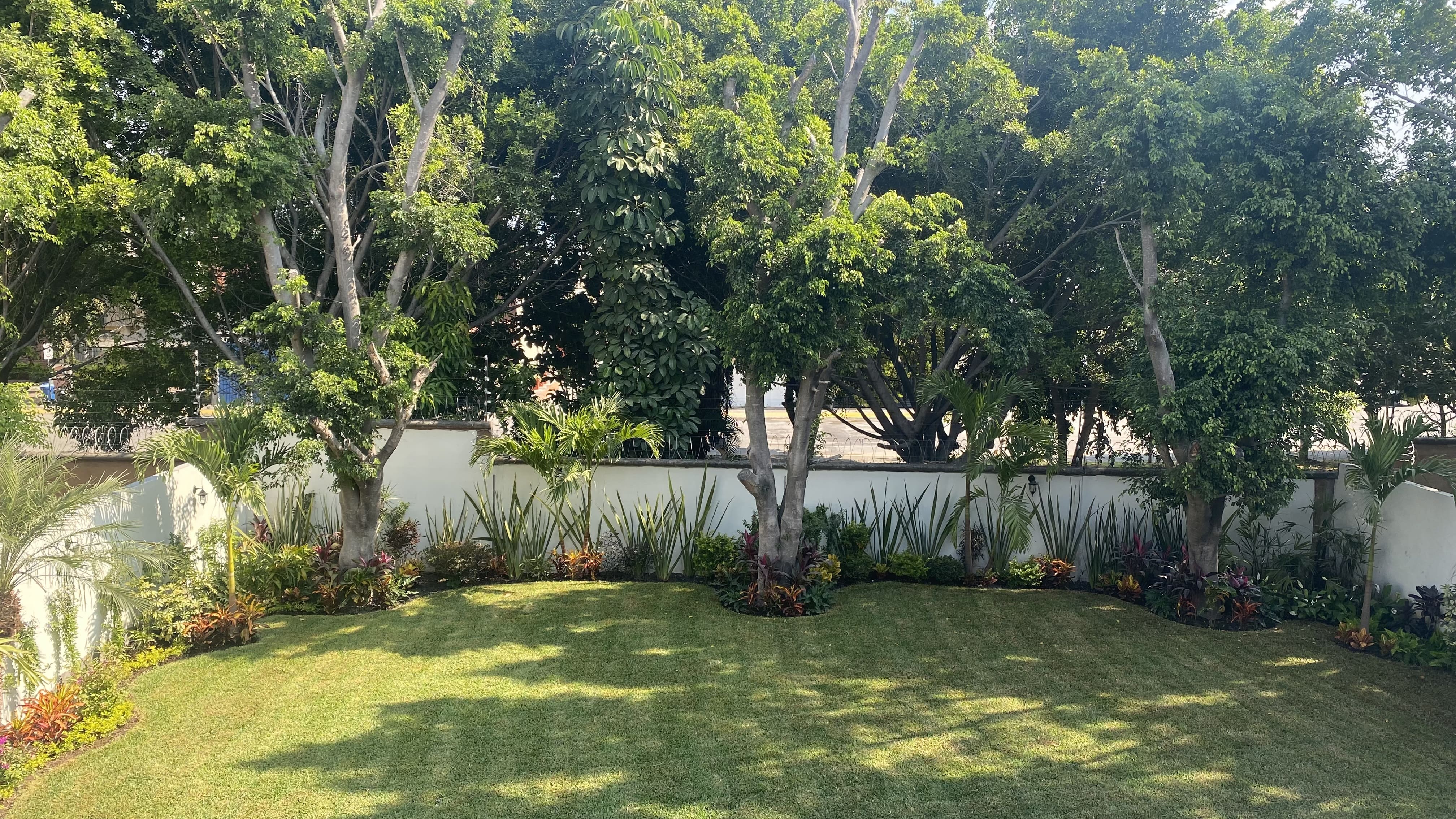 Paraiso Country Club